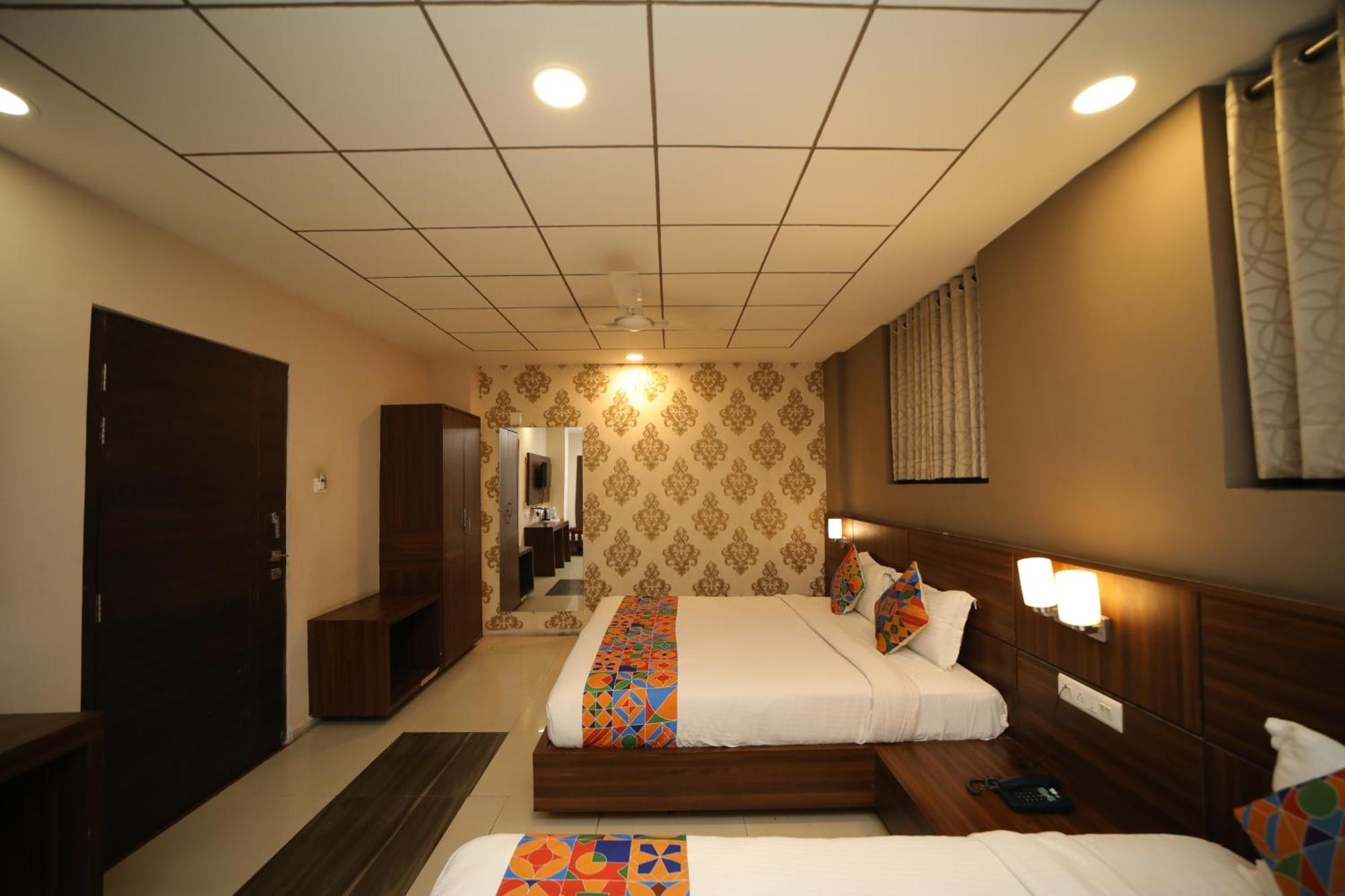 Hotel Damanis Udaipur Exteriör bild