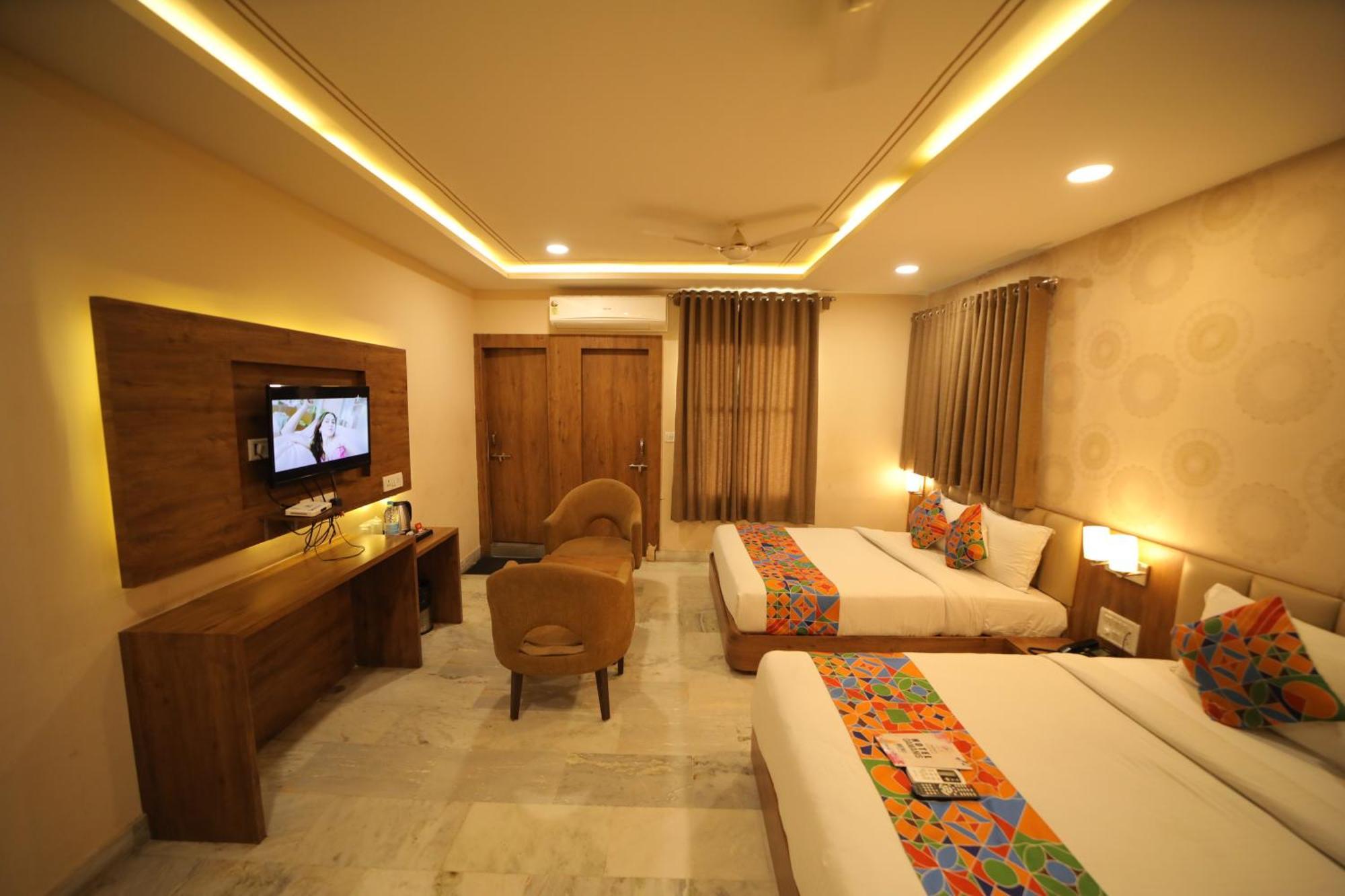 Hotel Damanis Udaipur Exteriör bild