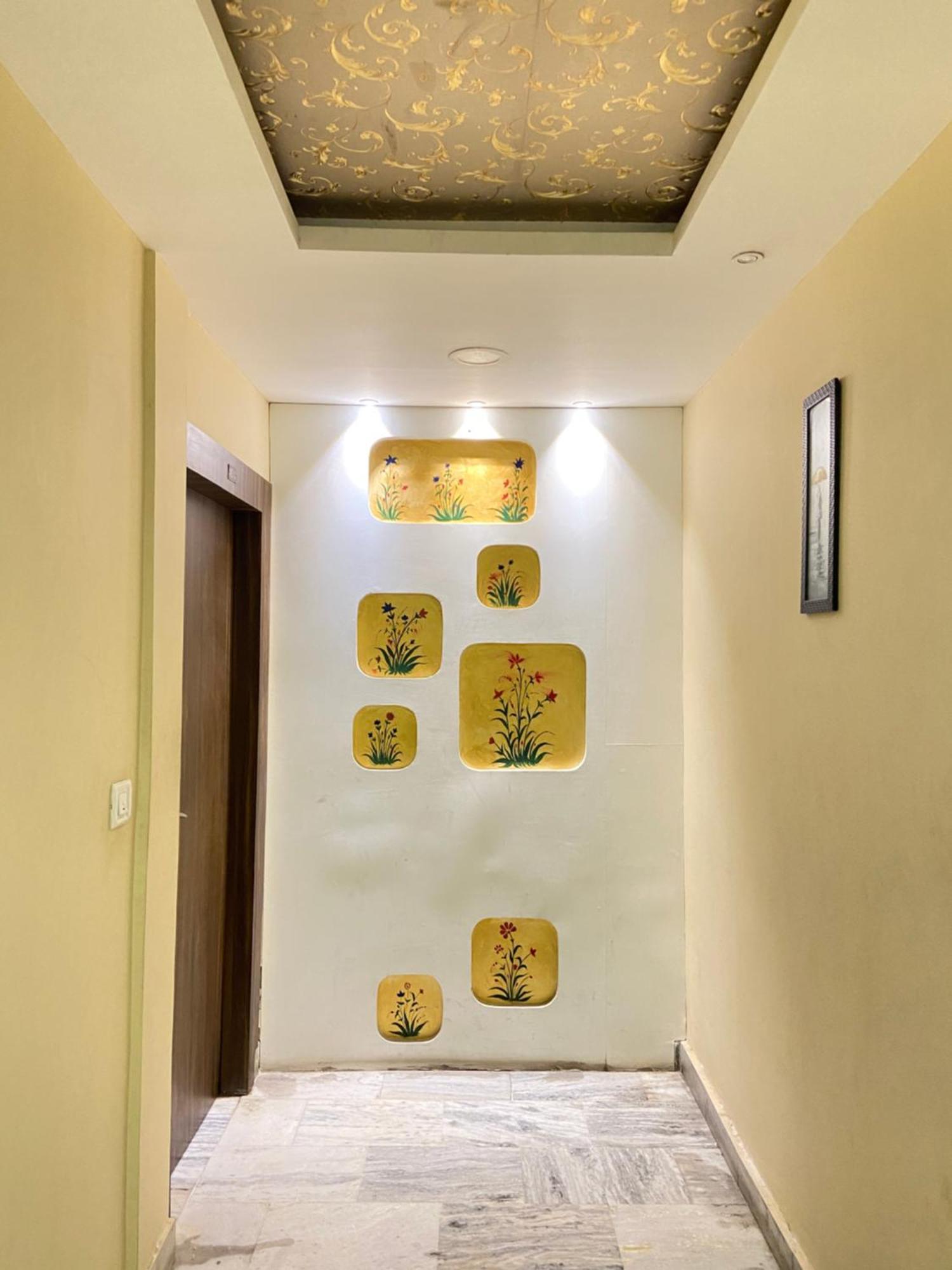 Hotel Damanis Udaipur Exteriör bild