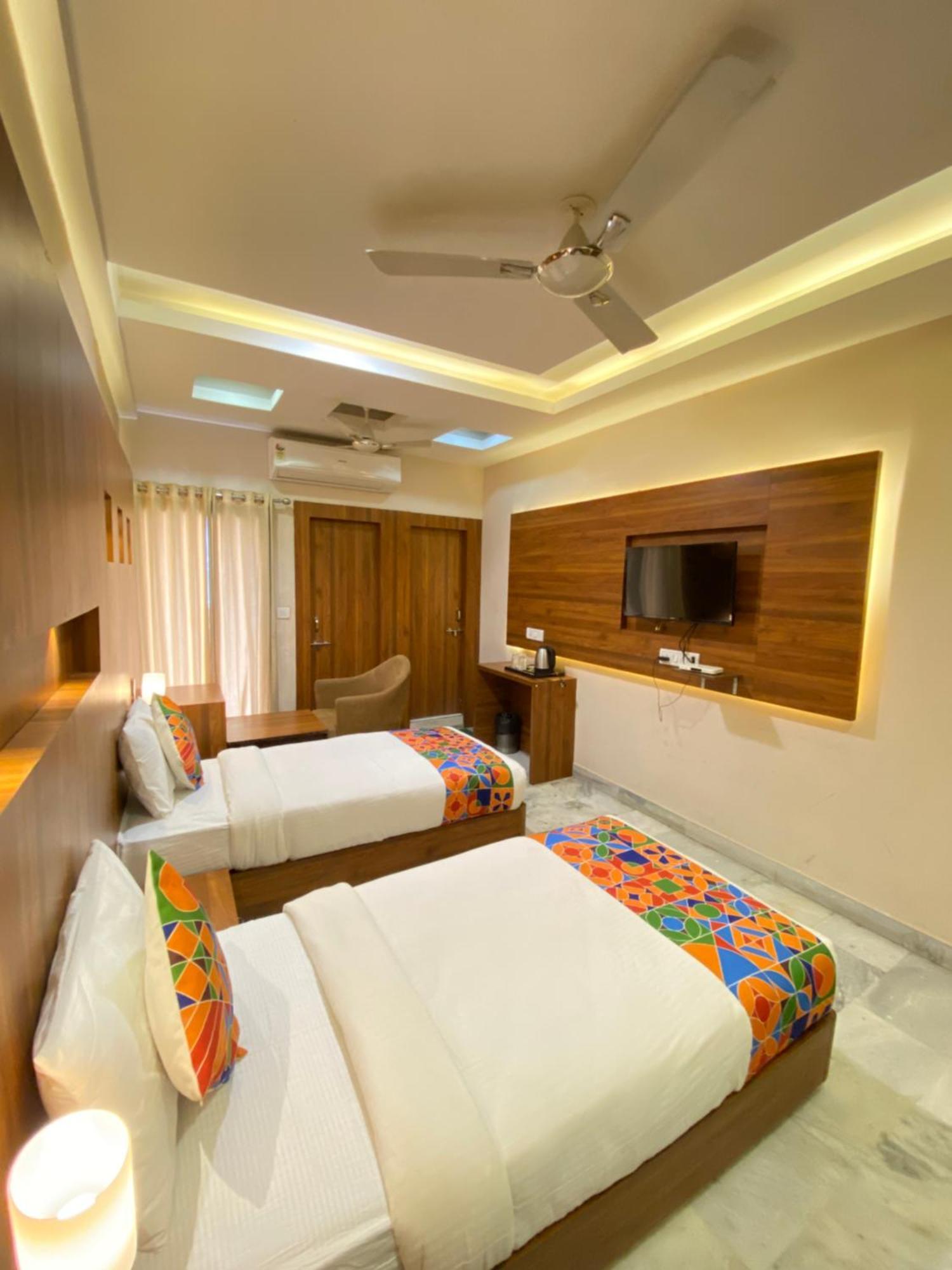 Hotel Damanis Udaipur Exteriör bild