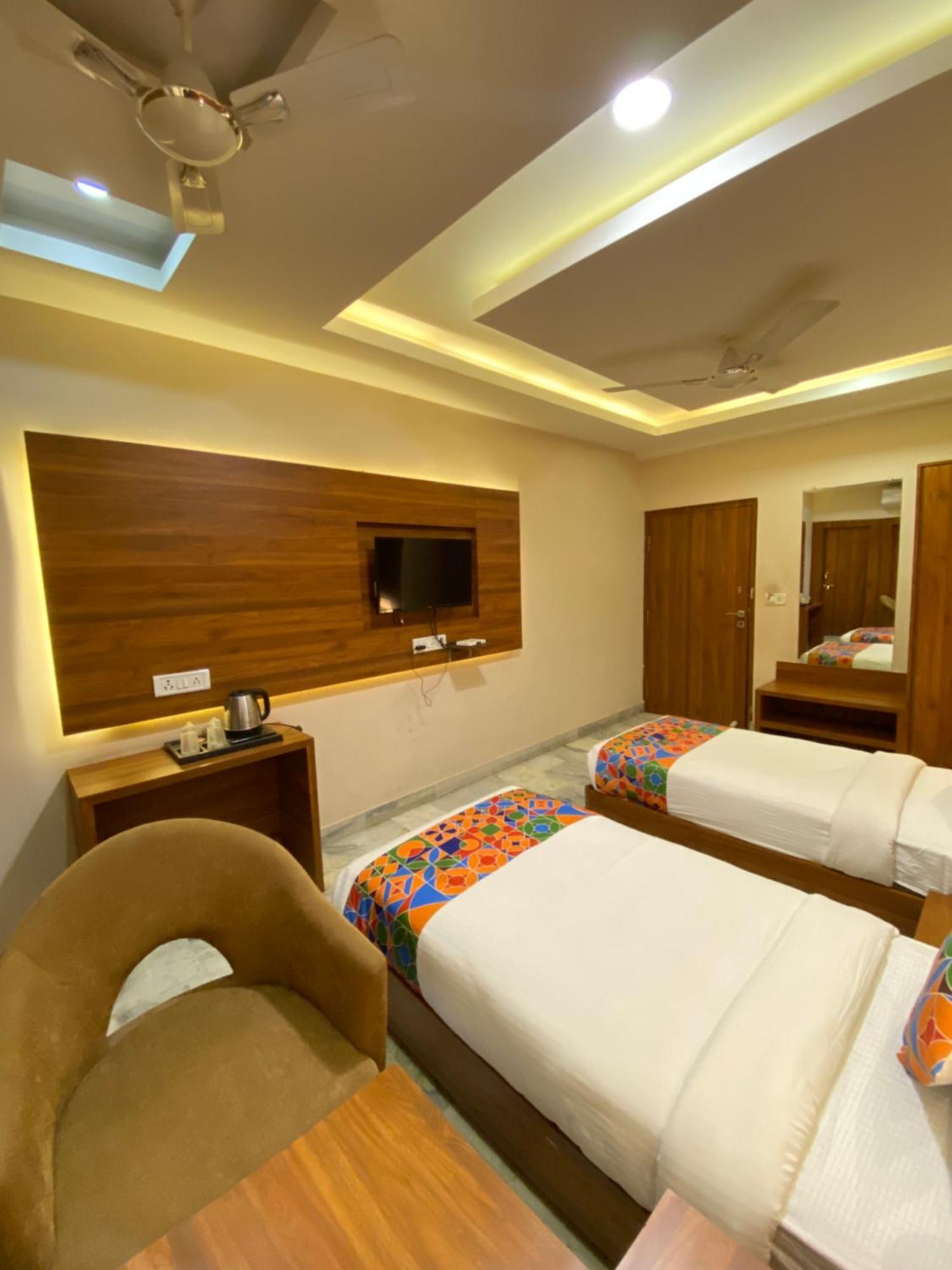 Hotel Damanis Udaipur Exteriör bild